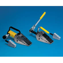 Hydraulic and Mechanical Wedge Spreaders